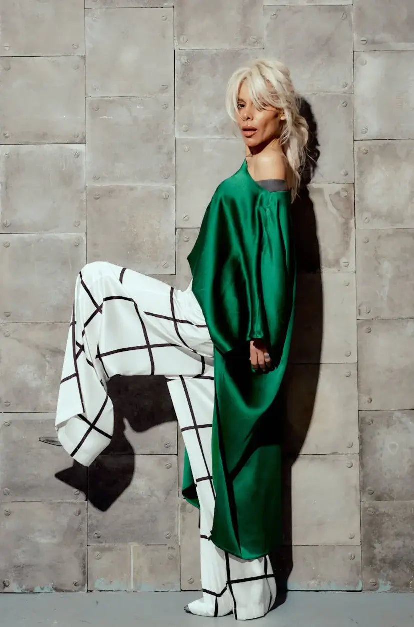 Maximizing Your Wardrobe Potential: Tips and Tricks for Mixing and Mat – Clothes By Locker Room