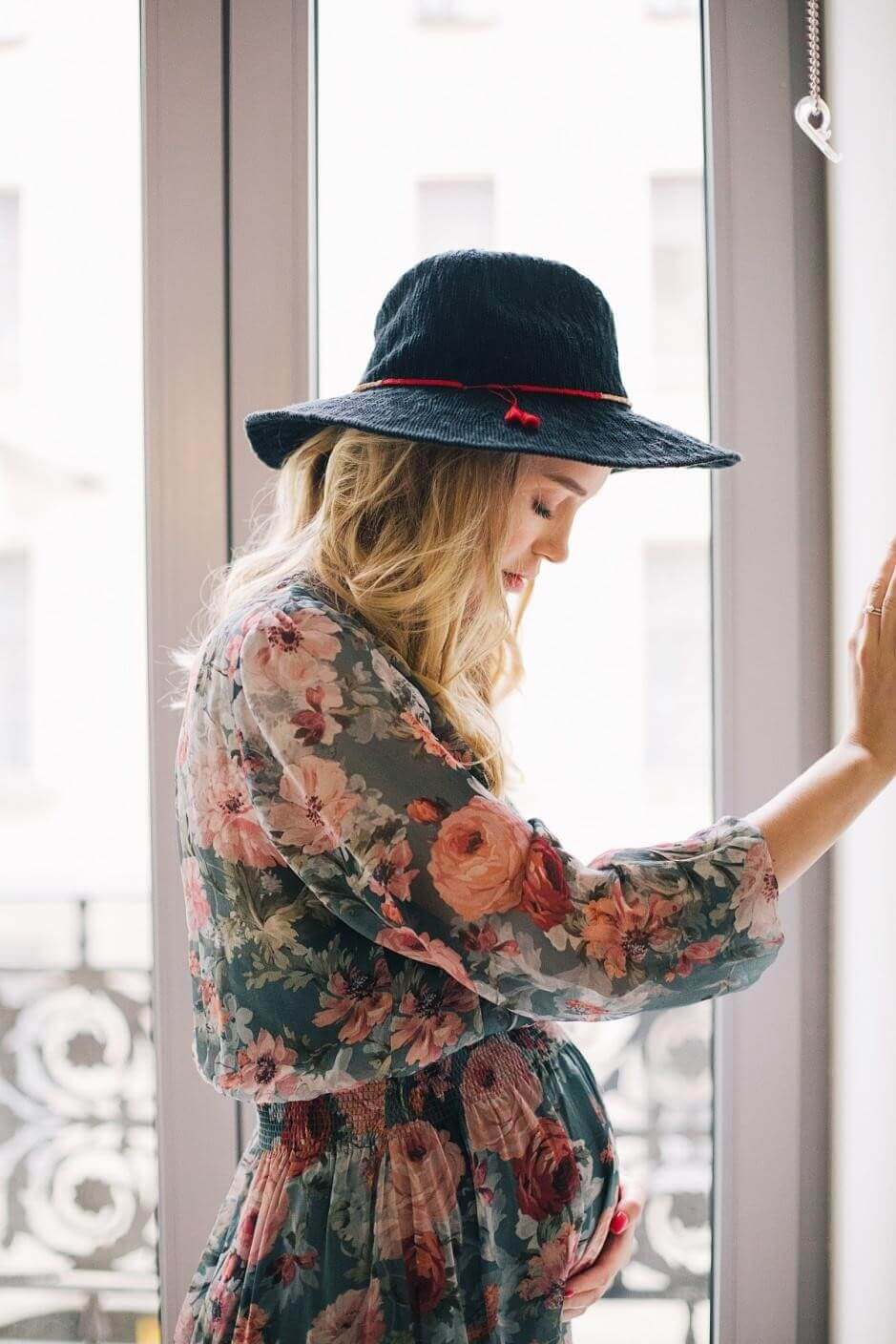 How do we stay fashion trendy during pregnancy?