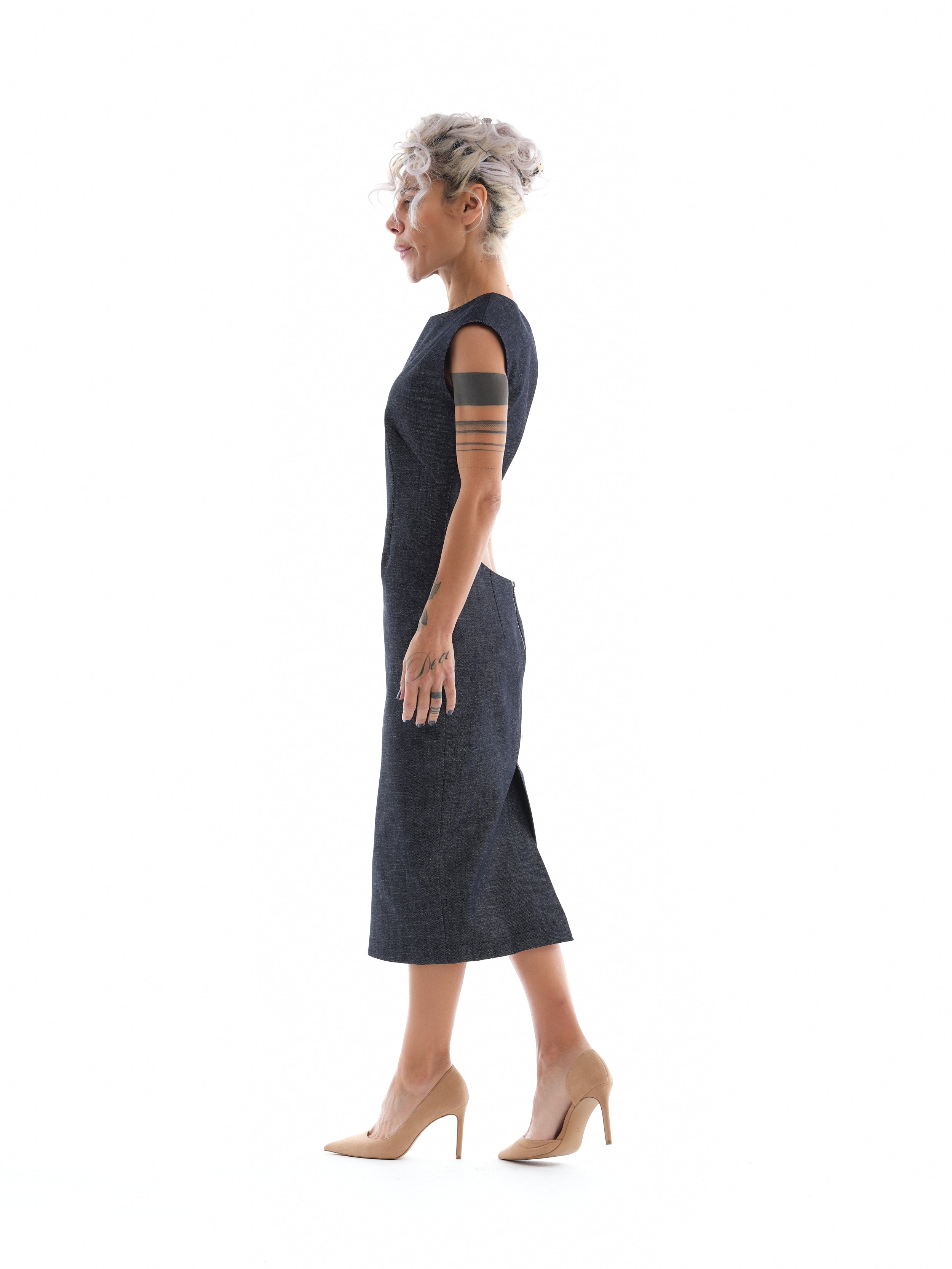 Denim Cutout Midi Dress M Denim Cutout Midi Dress M