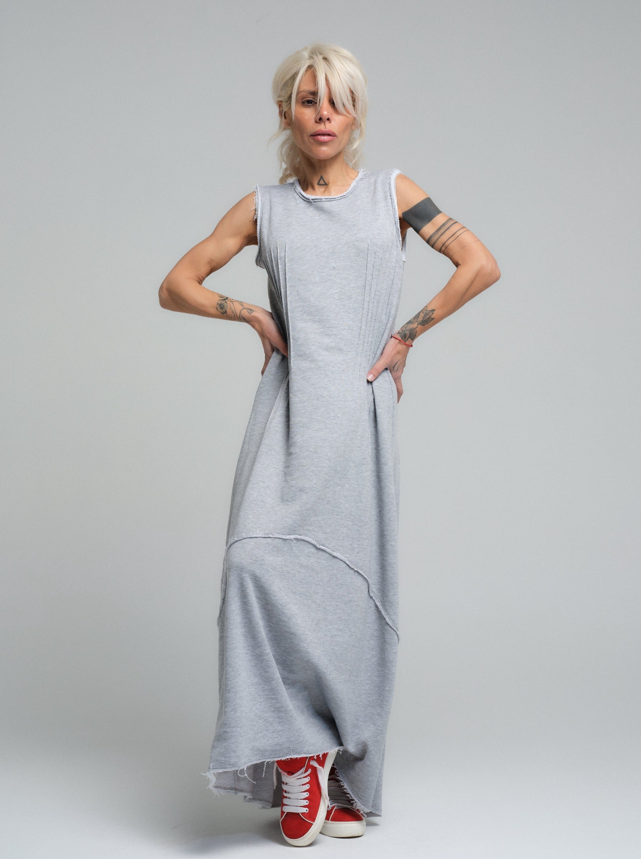 Relaxed-Fit Grey Maxi Dress