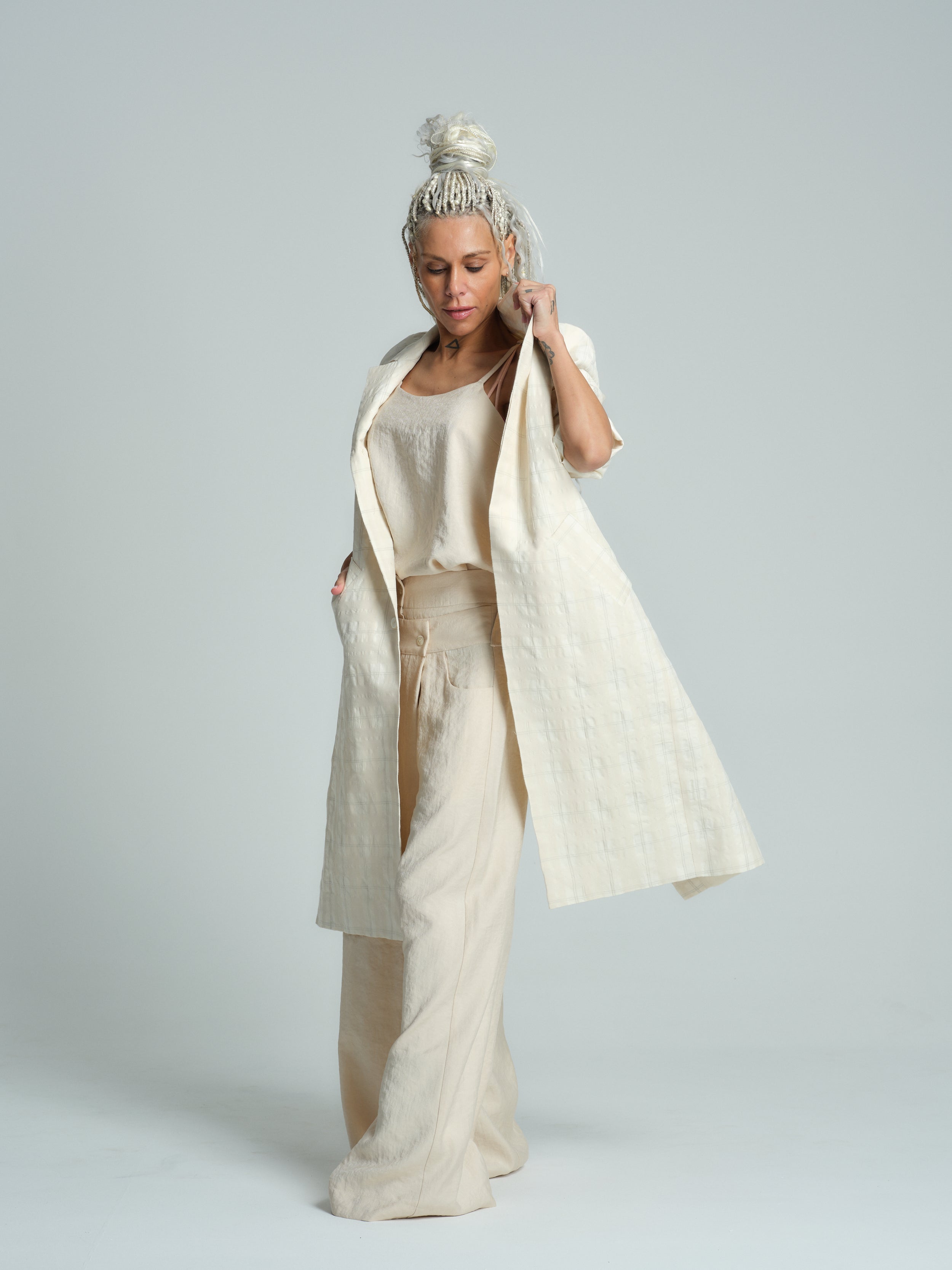 Plaid Linen-Blend Jacket