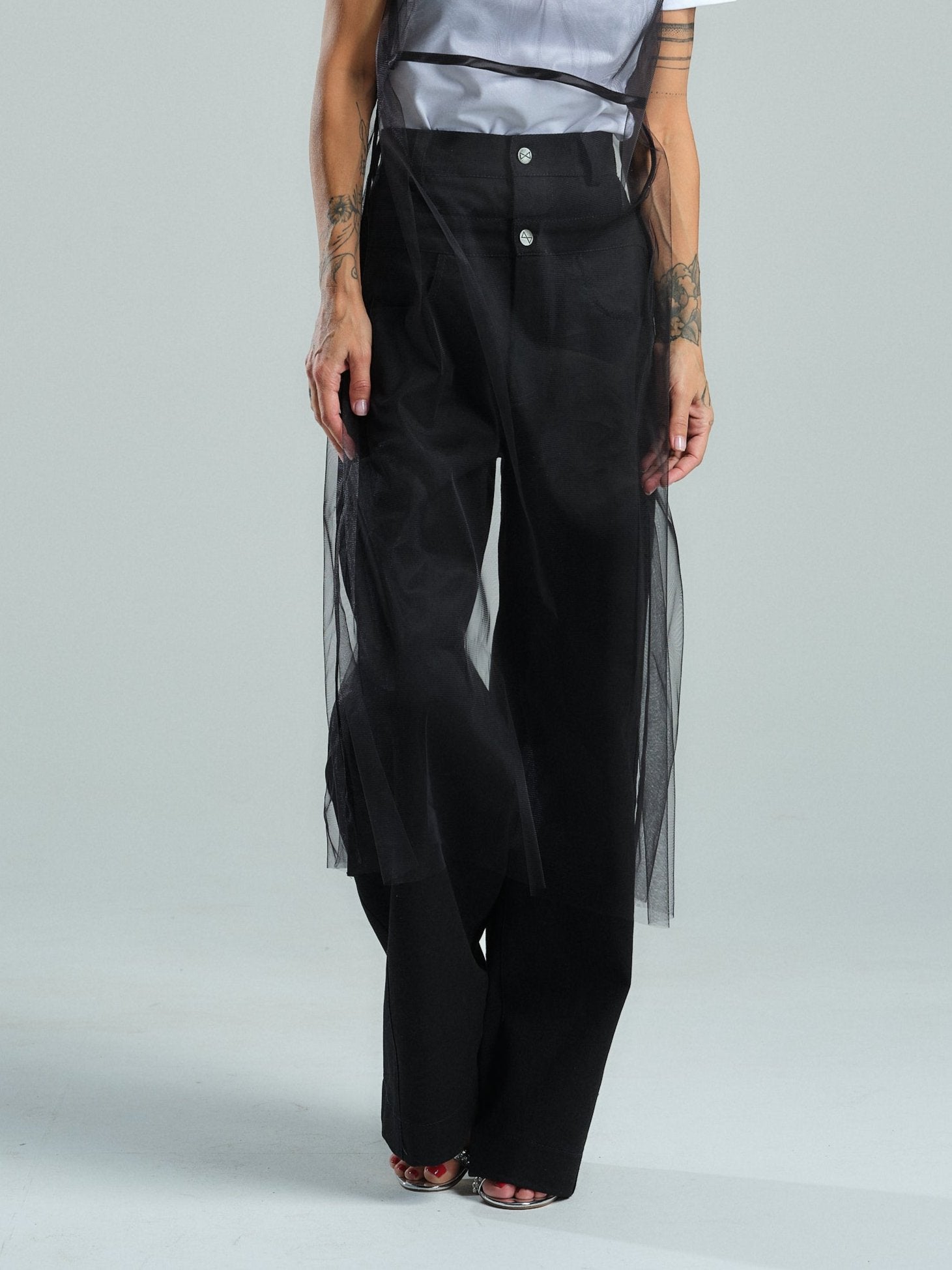 Double-Waistband Jeans in Black