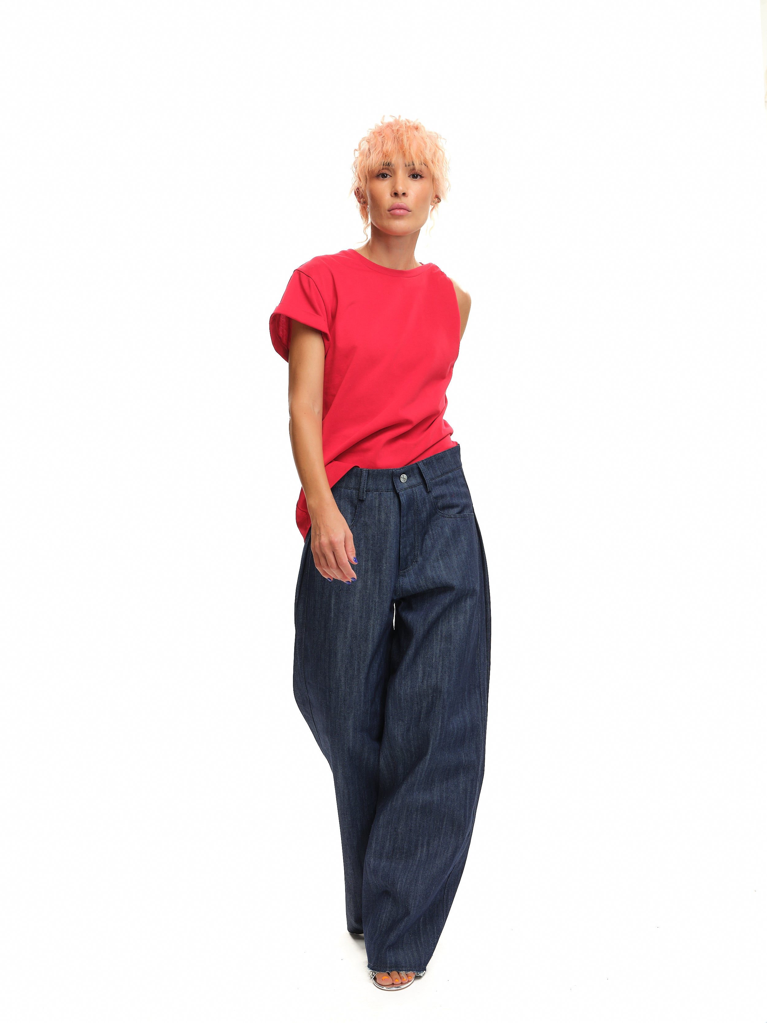 Balloon Mid-Rise Jeans