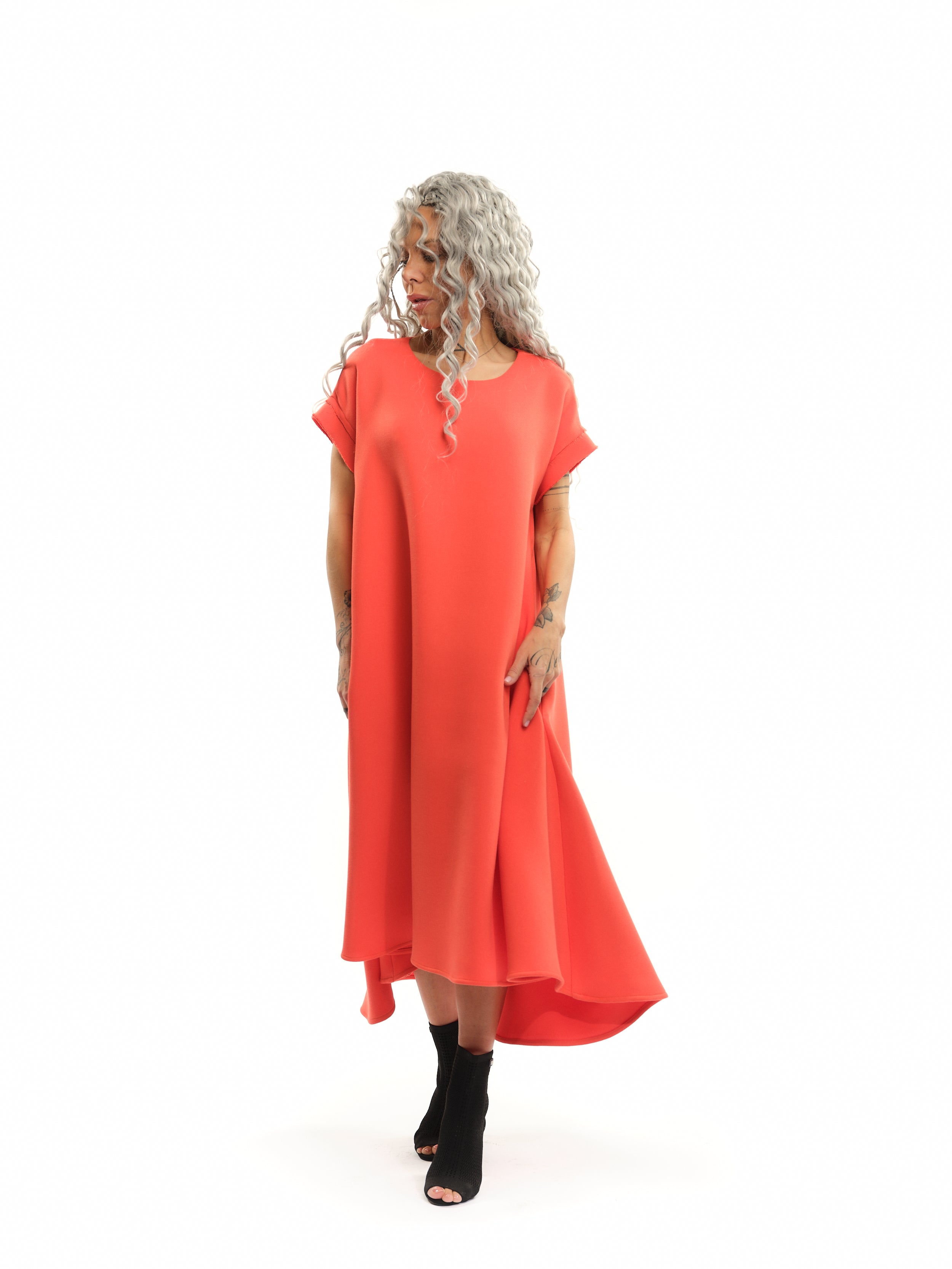 Relaxed Orange Midi Dress