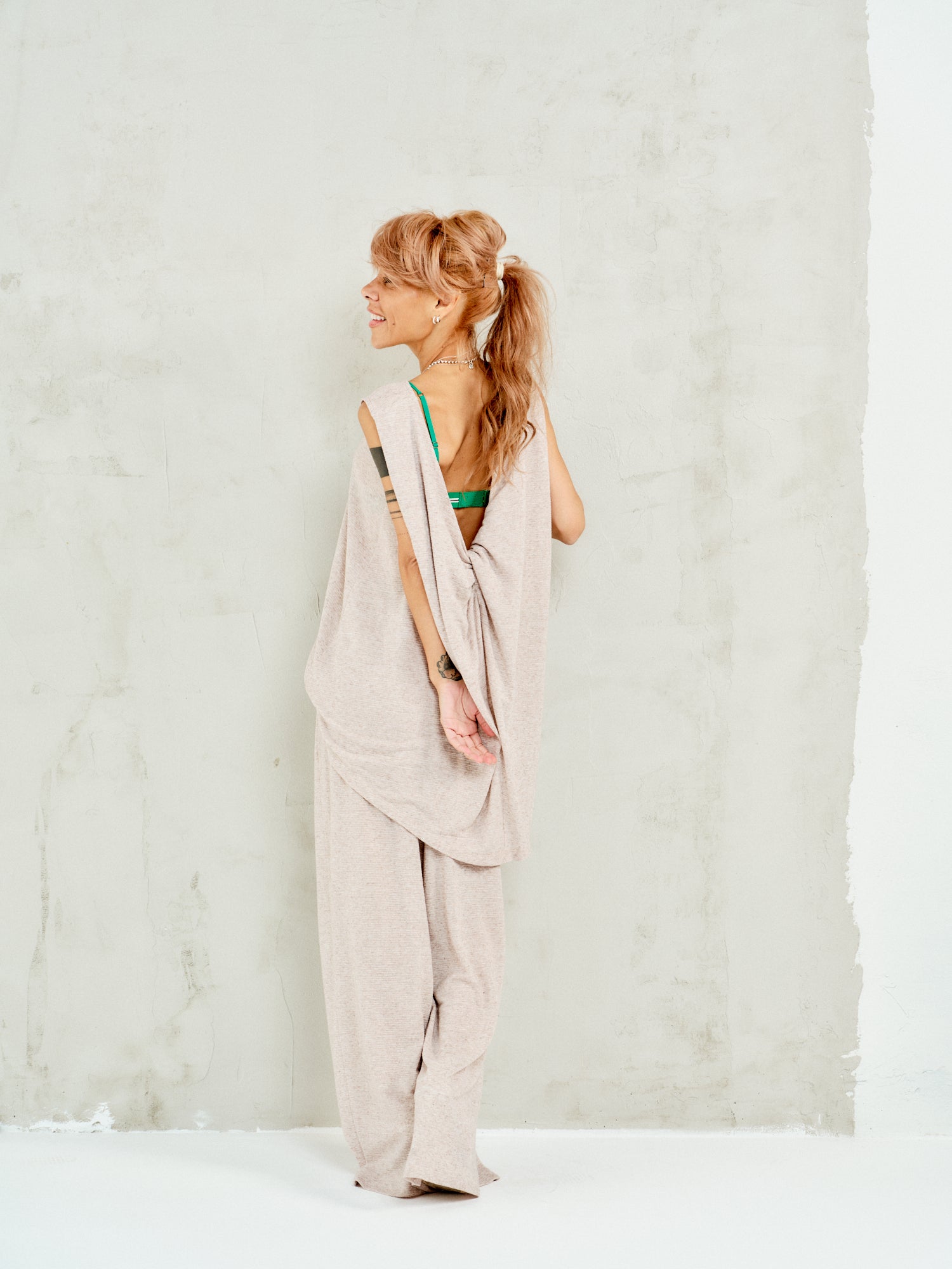 Twist-Back Linen-Blend Co-Ord Set