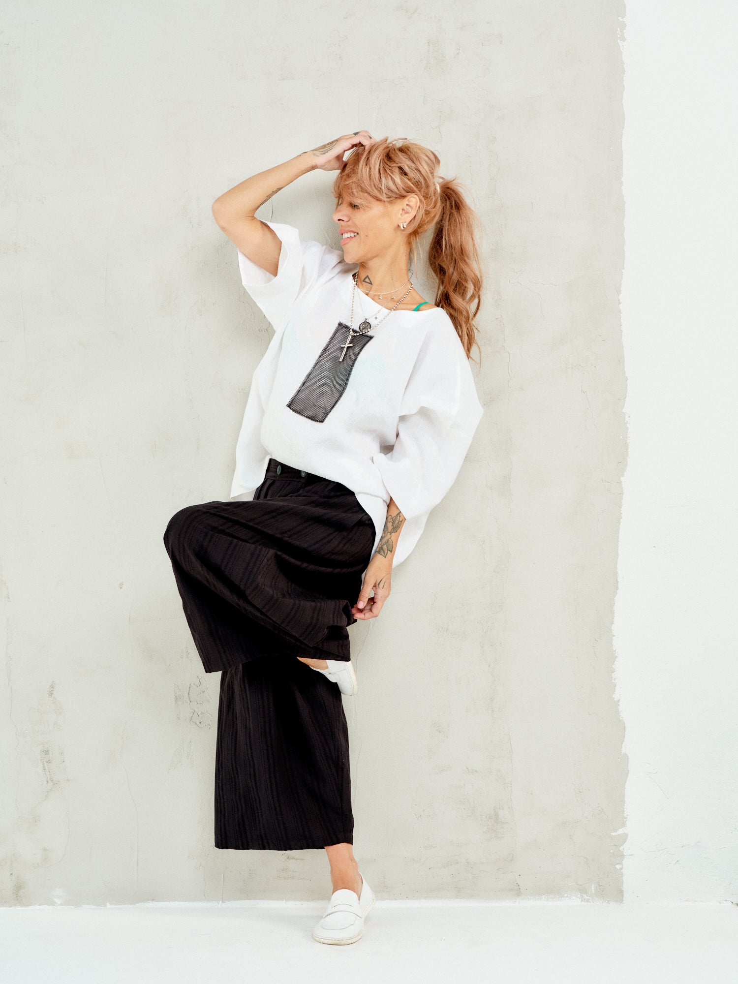 Pleated Linen-Cotton Balloon Pants