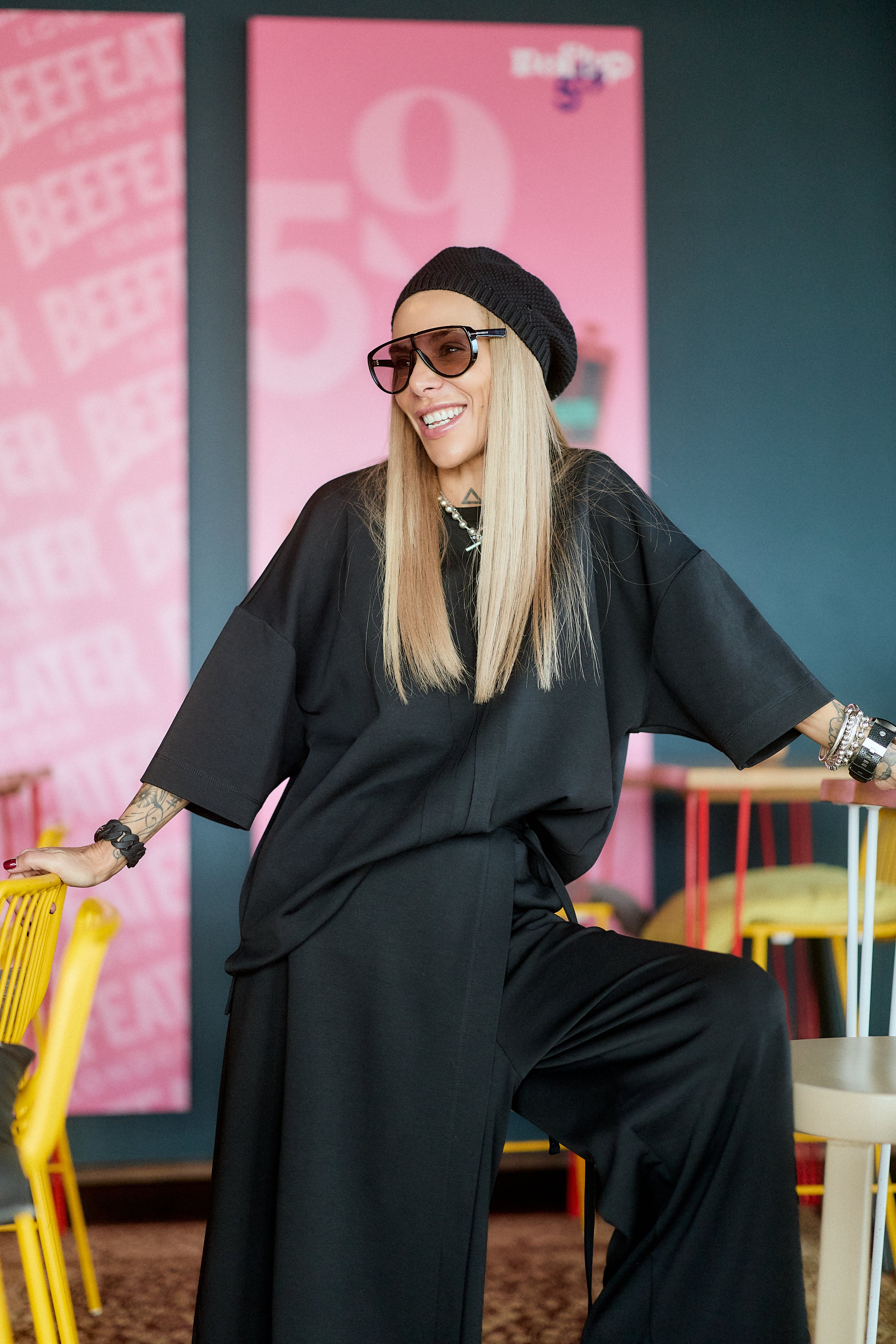 BLACK THREE-PIECE SET