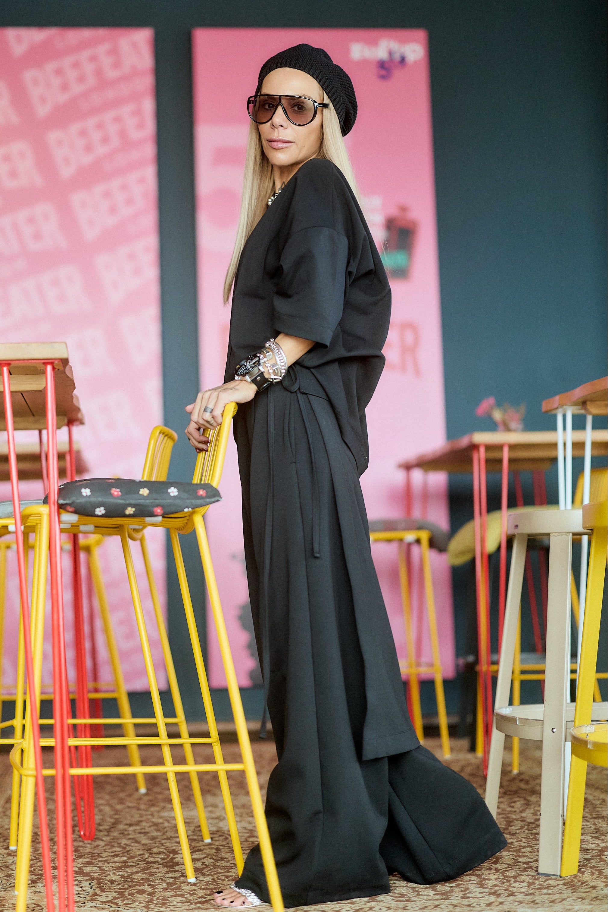 BLACK THREE-PIECE SET