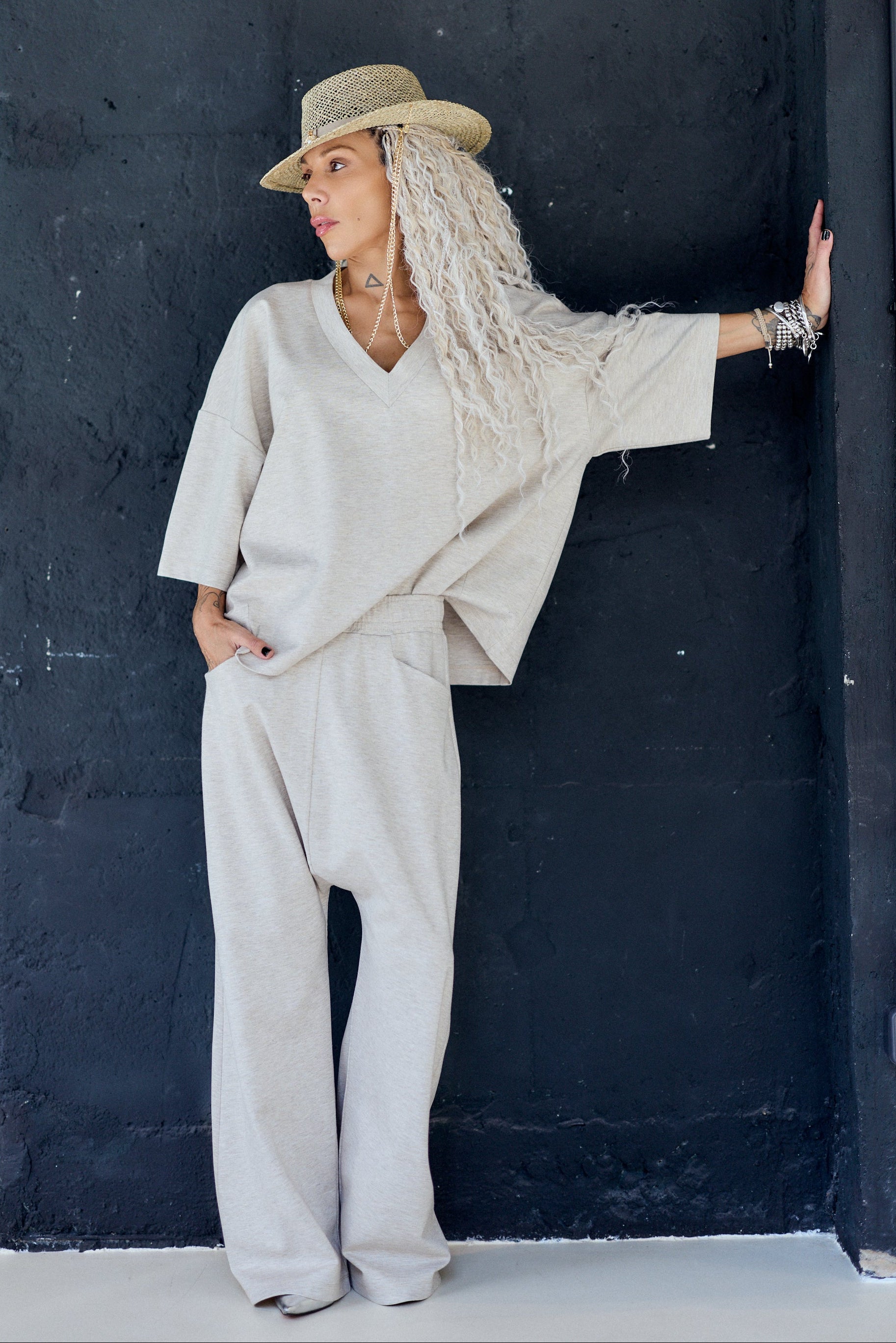 Beige Oversized V-Neck Two-Piece Matching Set