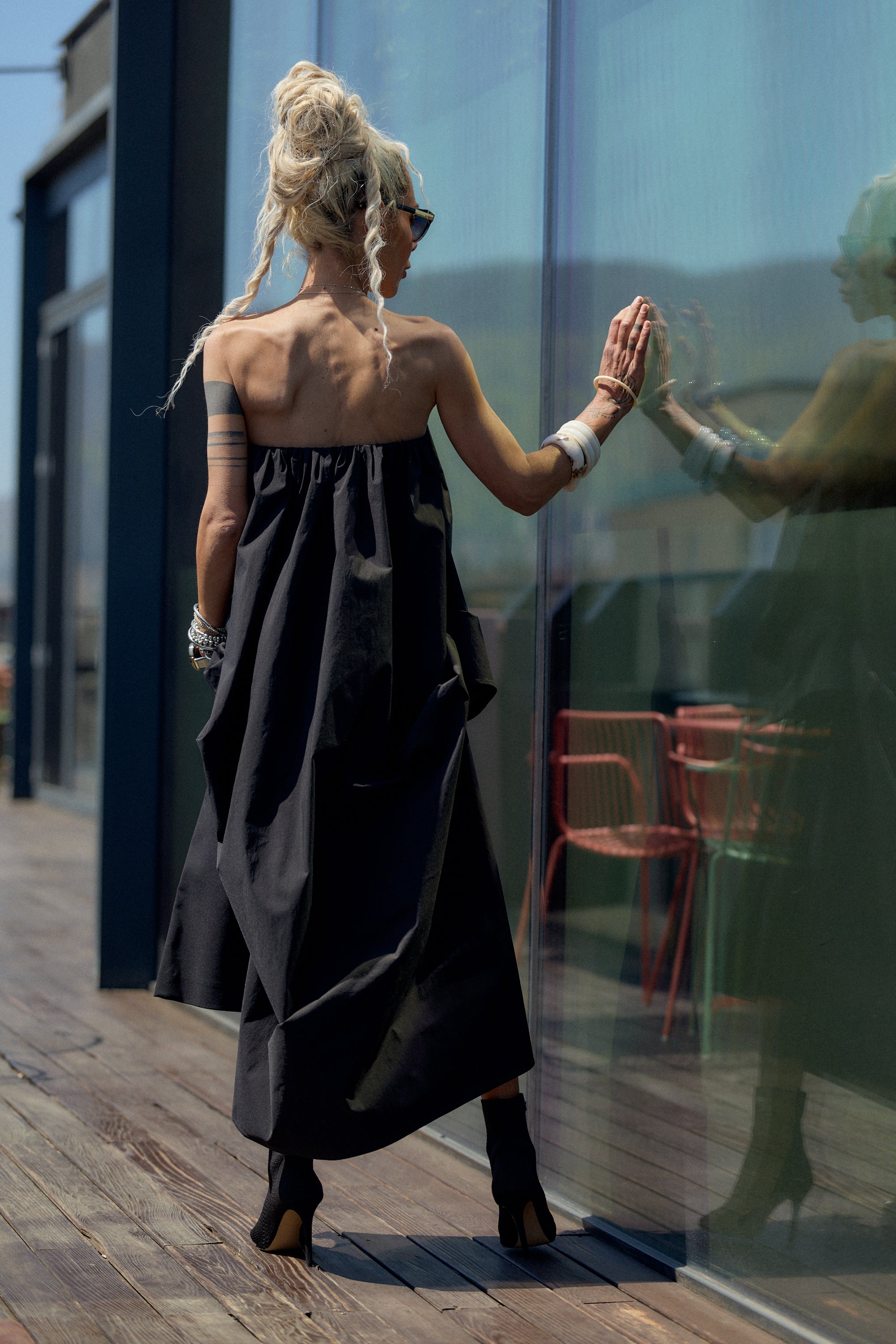 Black Oversized Strapless Tunic