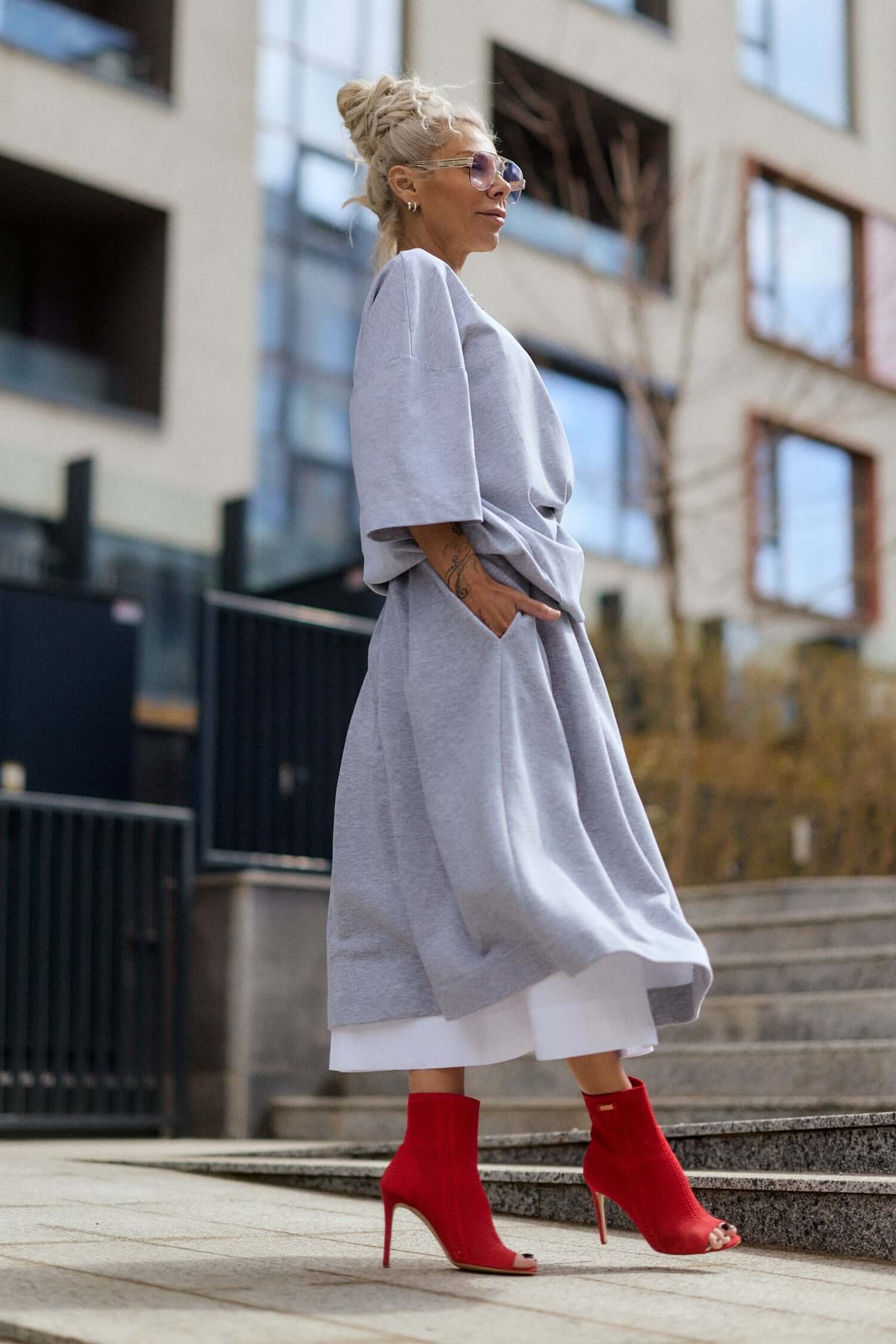 grey pleated midi dress Gray Linen Midi Dress Handmade V Neck Pleated with 3/4 Sleeves 1909 Xiaolizi