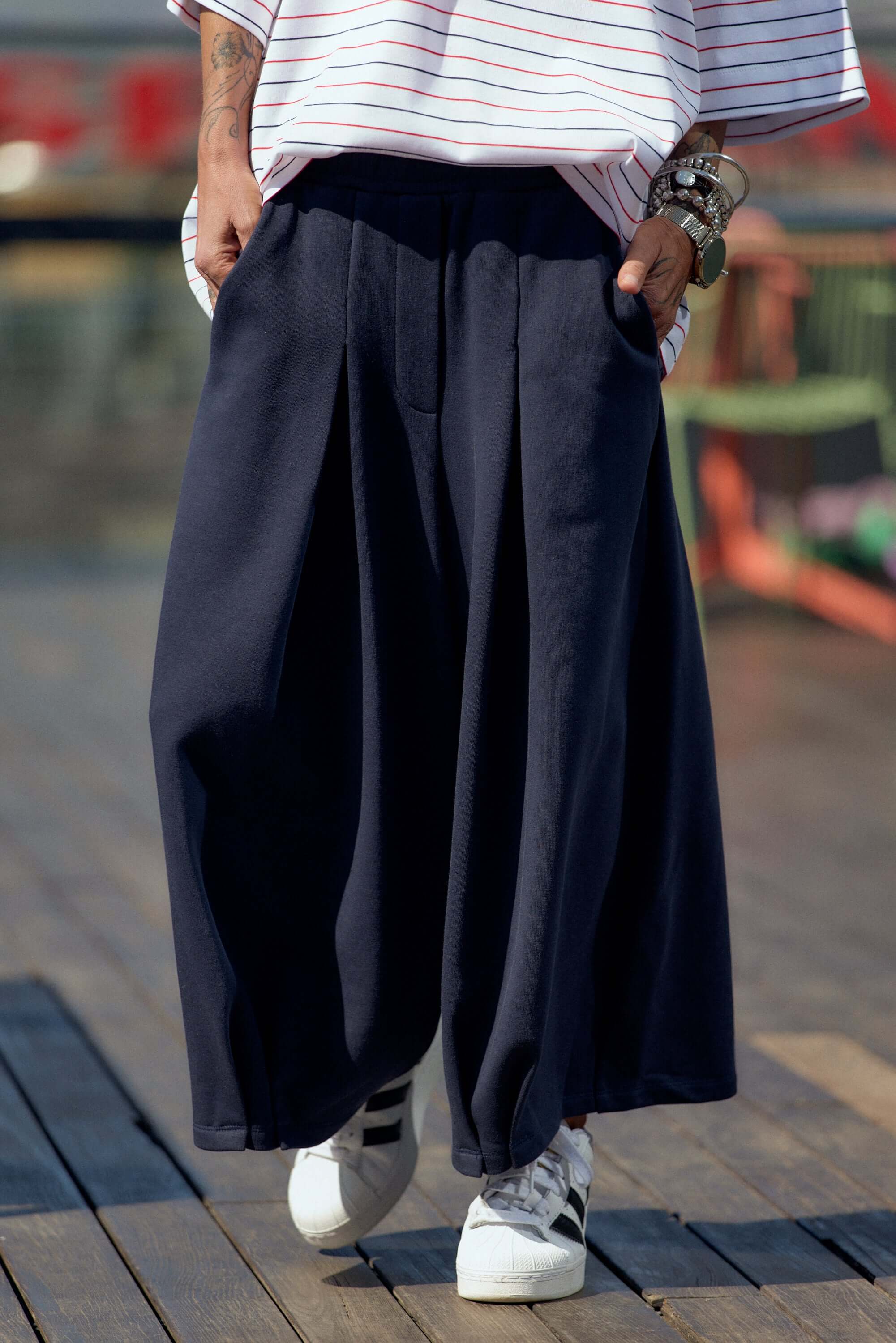 Wide-Leg Relaxed Trousers