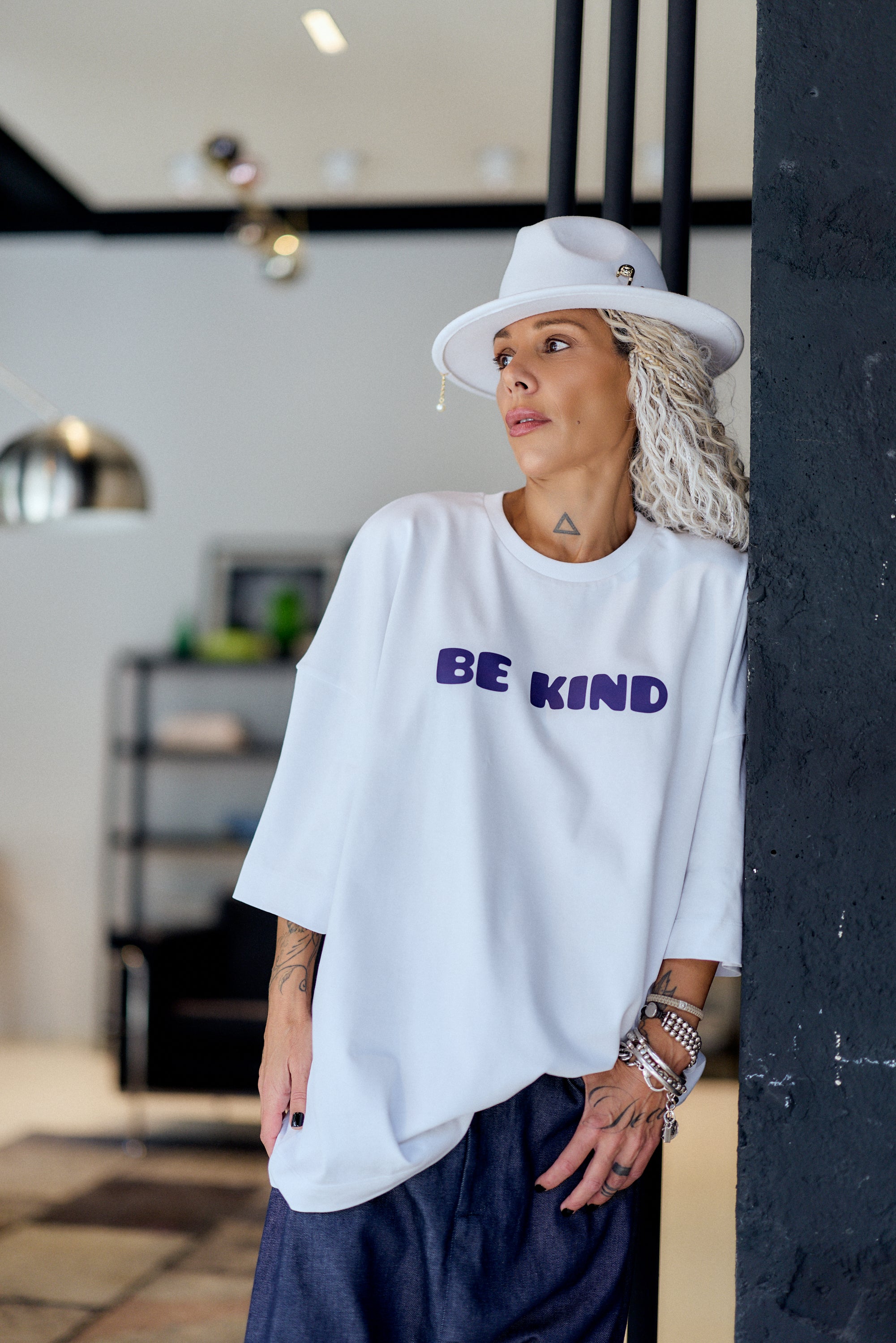 White Oversized Graphic T-Shirt – Be Kind