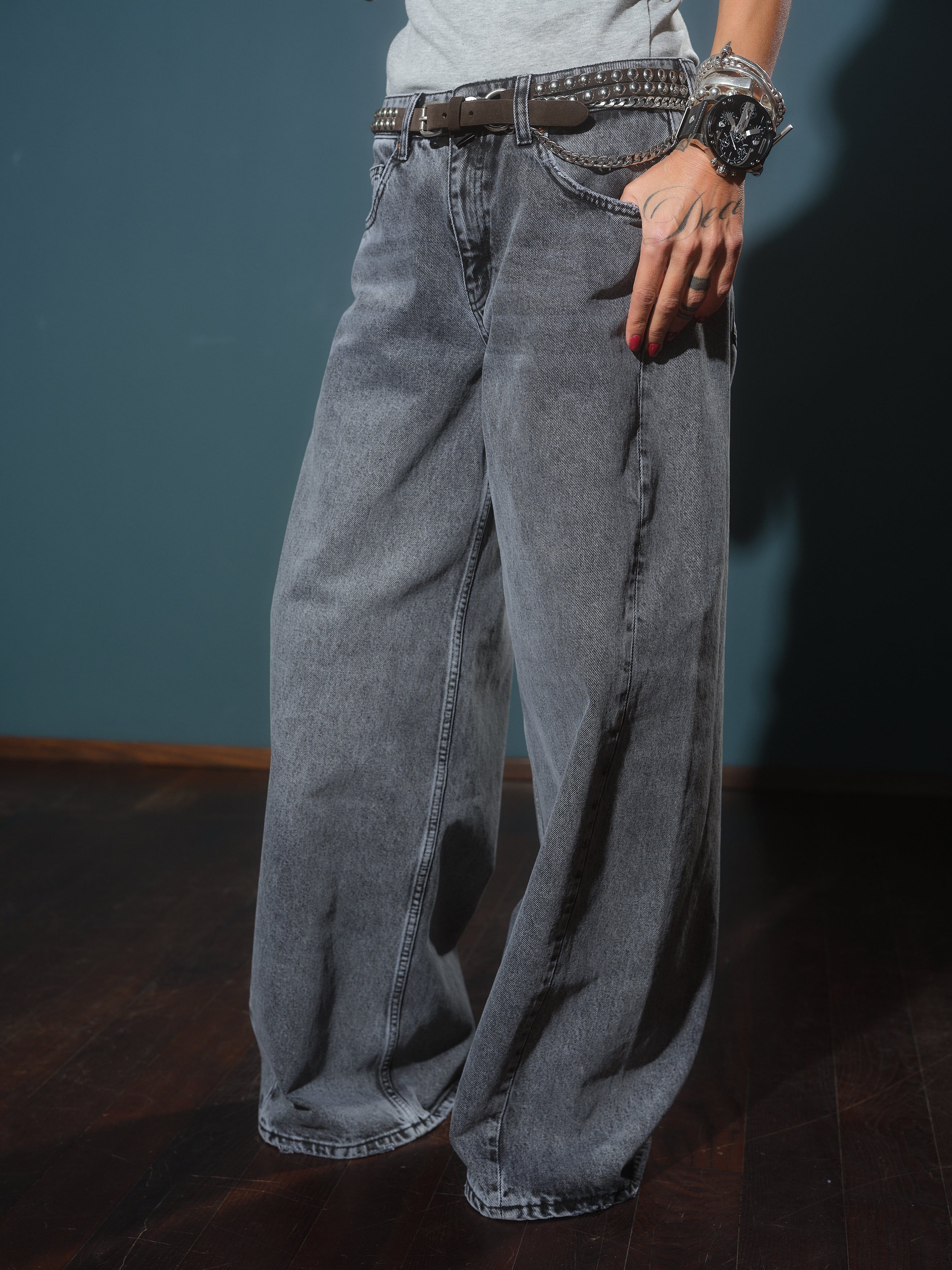 Wide-Leg Denim Jeans