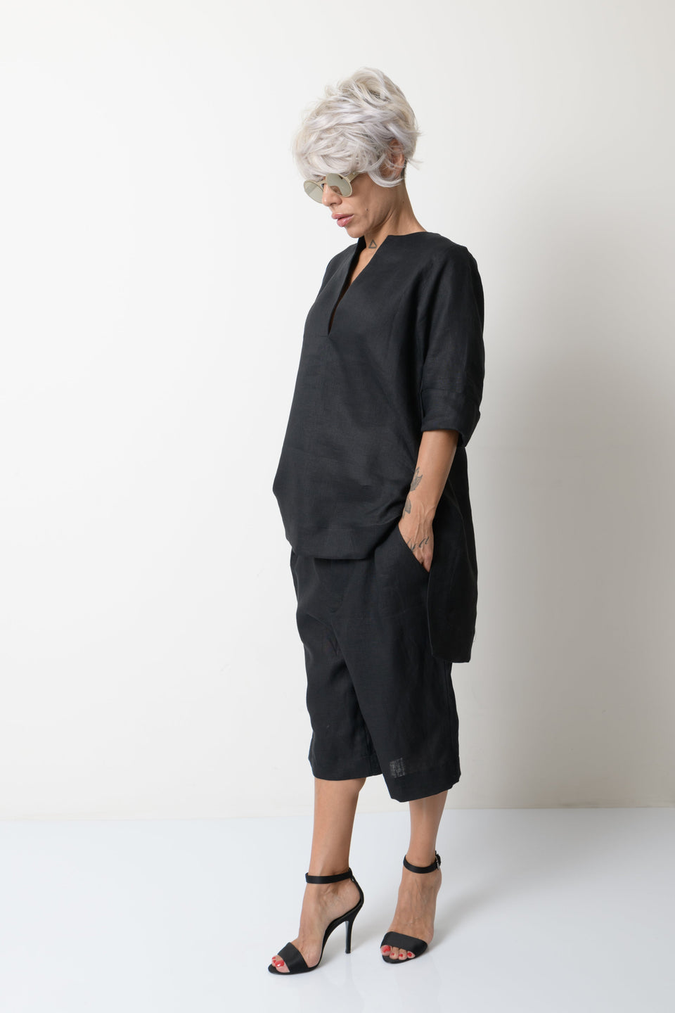 Black Linen Tunic Shirt - Clothes By Locker Room