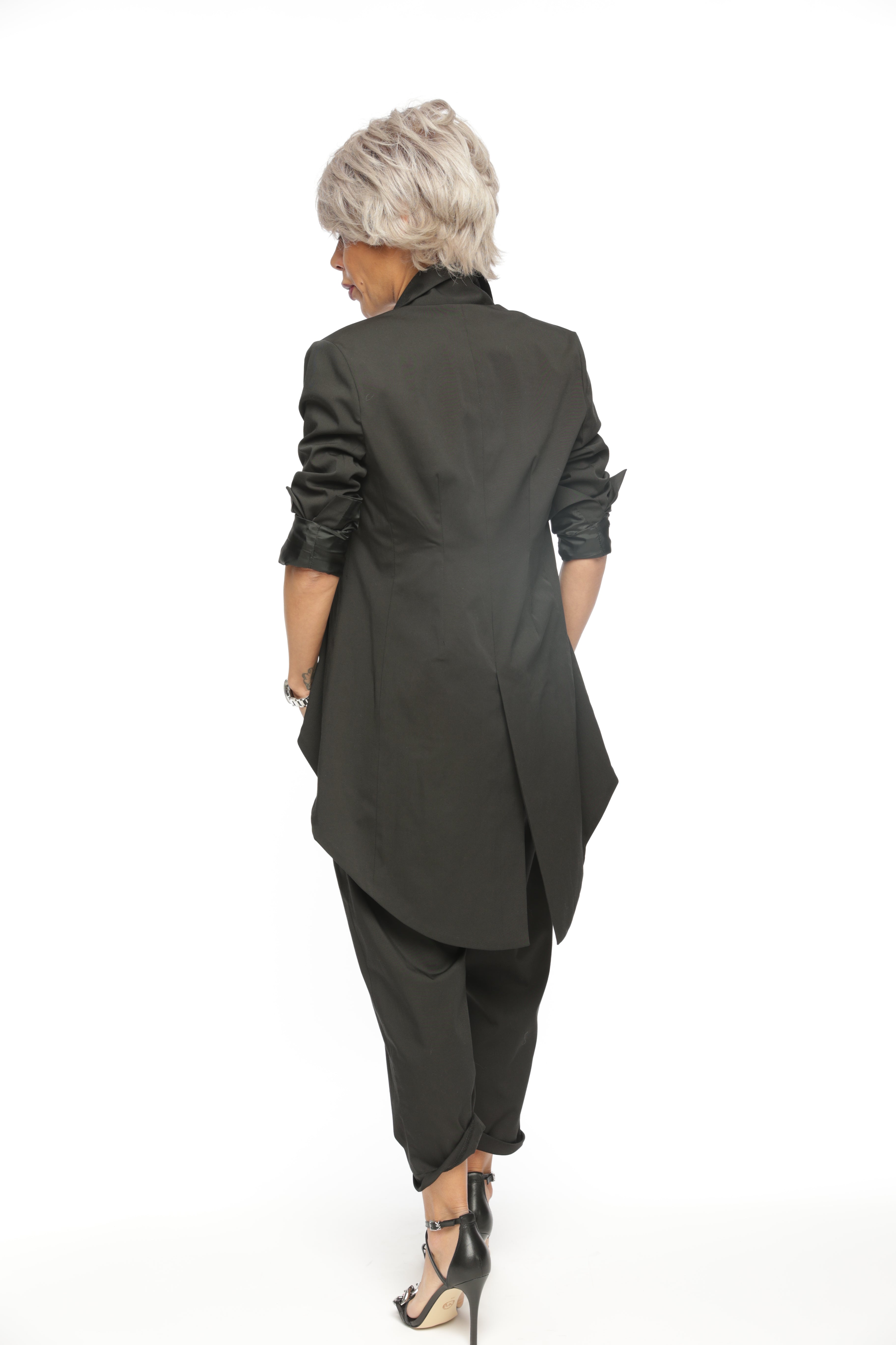 Slim-Fit Blazer Jacket with Long Back