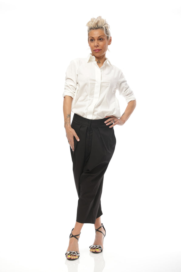 Extravagant White Asymmetric Shirt