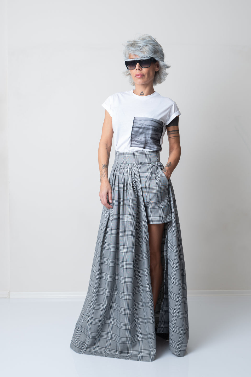 White T Shirt Blouse with Big Front Tulle Pocket and short sleeves - Clothes By Locker Room