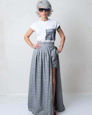 White T Shirt Blouse with Big Front Tulle Pocket and short sleeves - Clothes By Locker Room