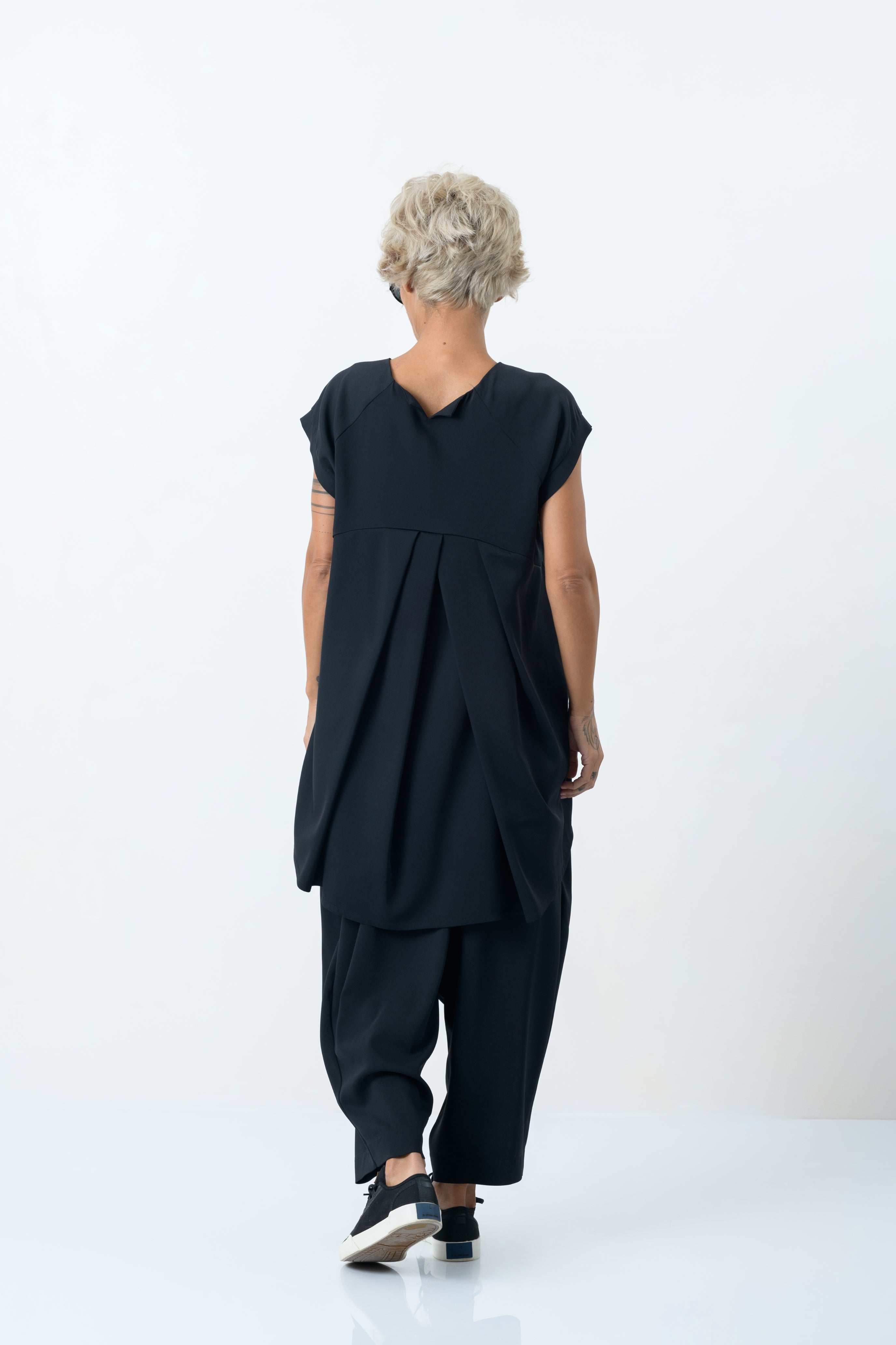 High-Low Tunic Top in Black