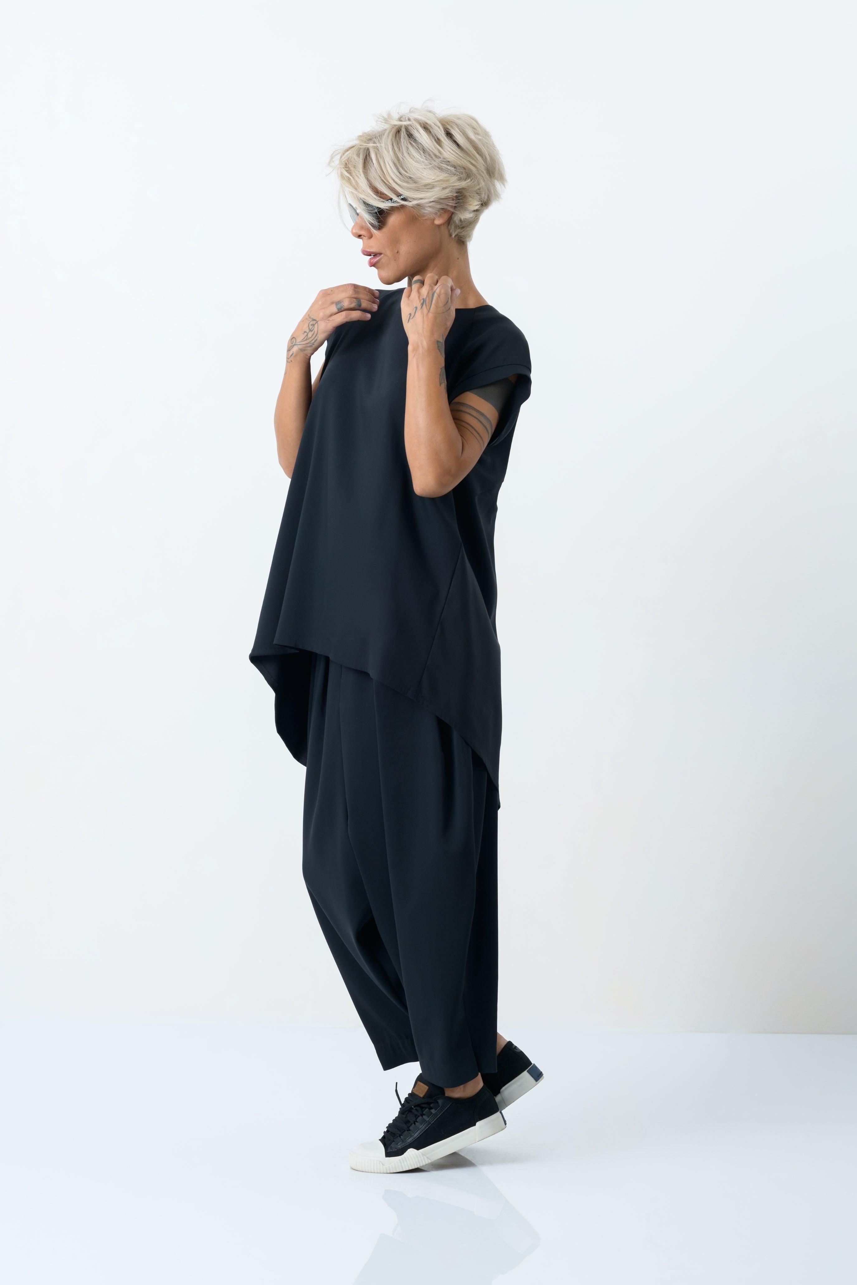 High-Low Tunic Top in Black