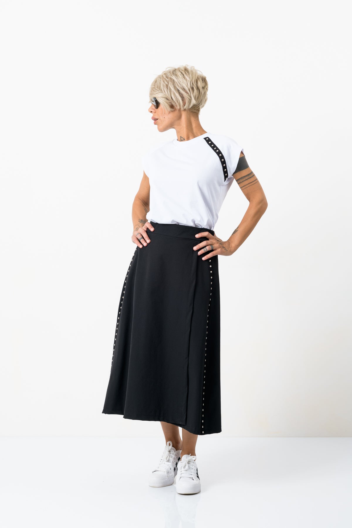White T Shirt and Black Midcalf Skirt – Clothes By Locker Room