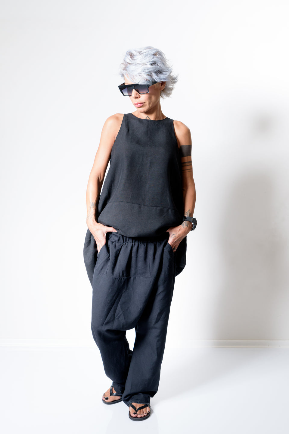 Relaxed Linen Harem Pants – Clothes By Locker Room