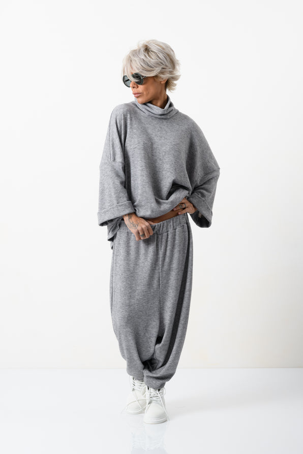 2-Piece Open-Back Loungewear Co-Ord Set in Grey