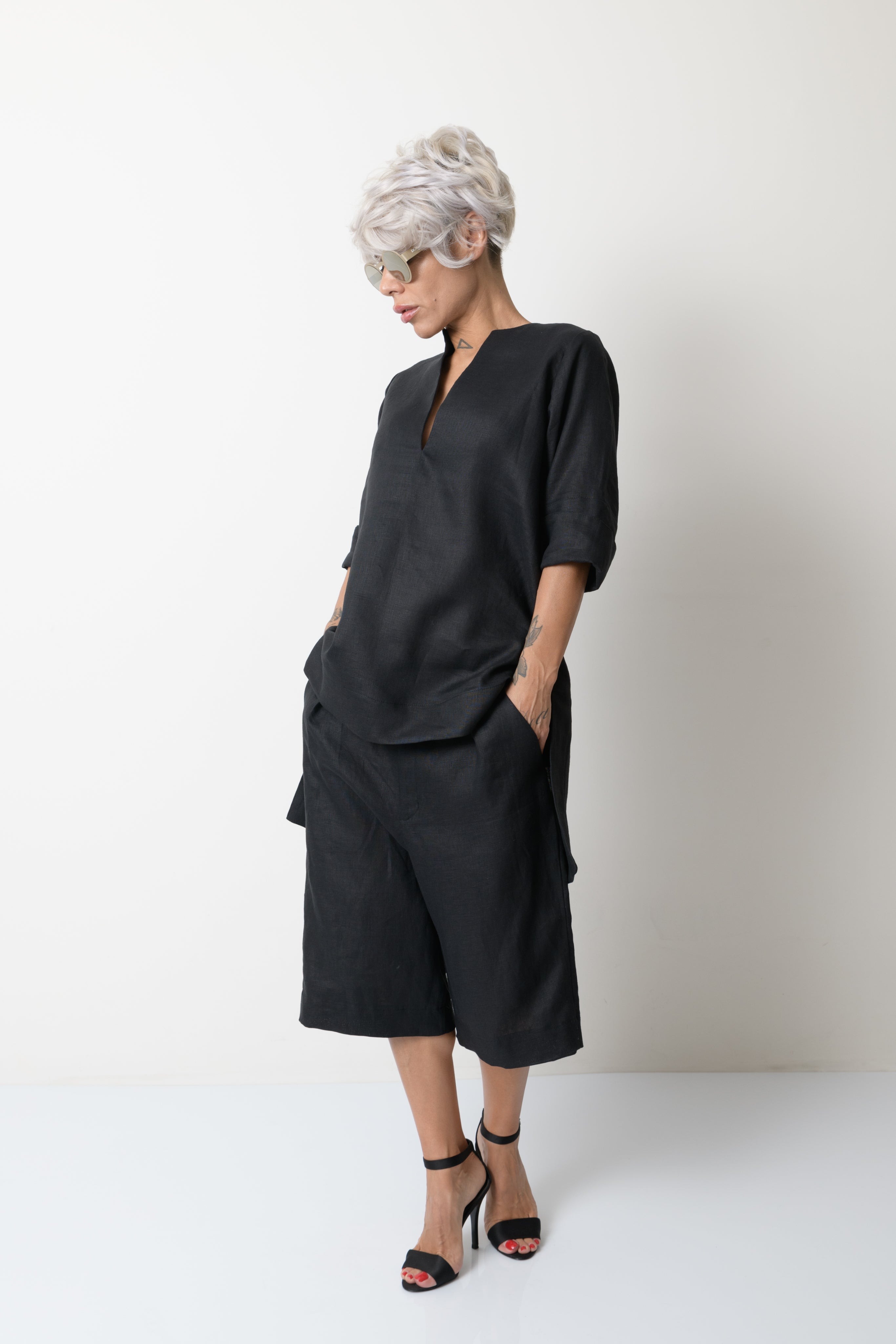 Black Linen Tunic Shirt - Clothes By Locker Room