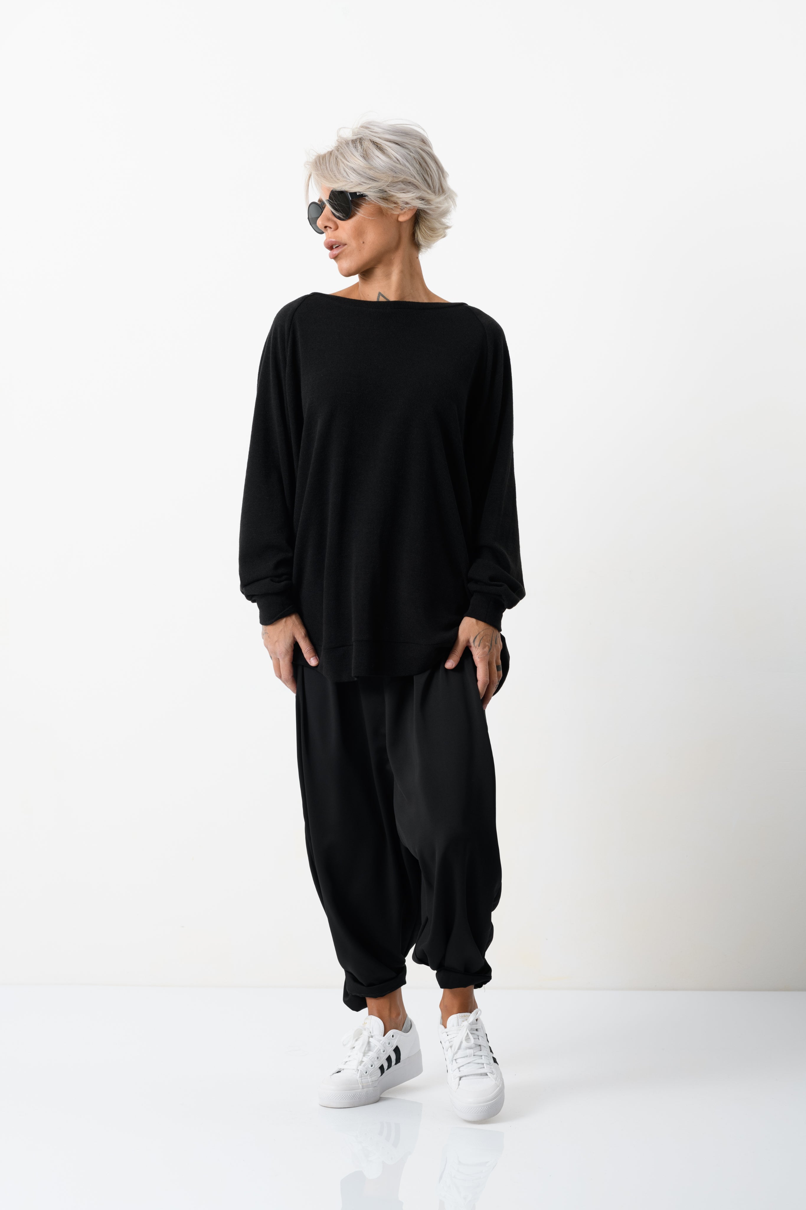 Oversized Knitted Open-Back Top in Black – Clothes By Locker Room