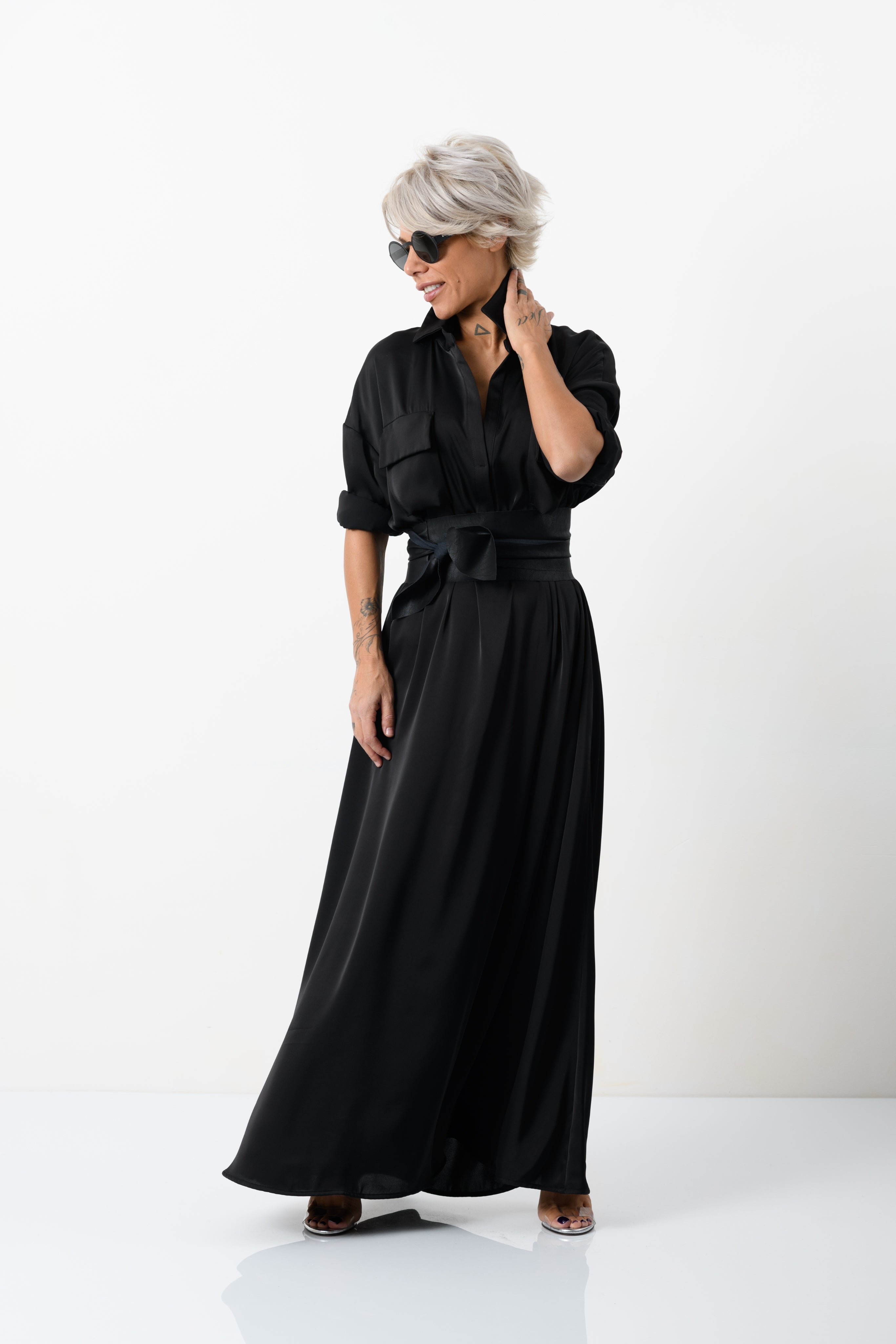 Elegant Maxi Black Shirt Dress with Vegan Leather Belt Elegant Maxi Black Shirt Dress with Vegan Leather Belt