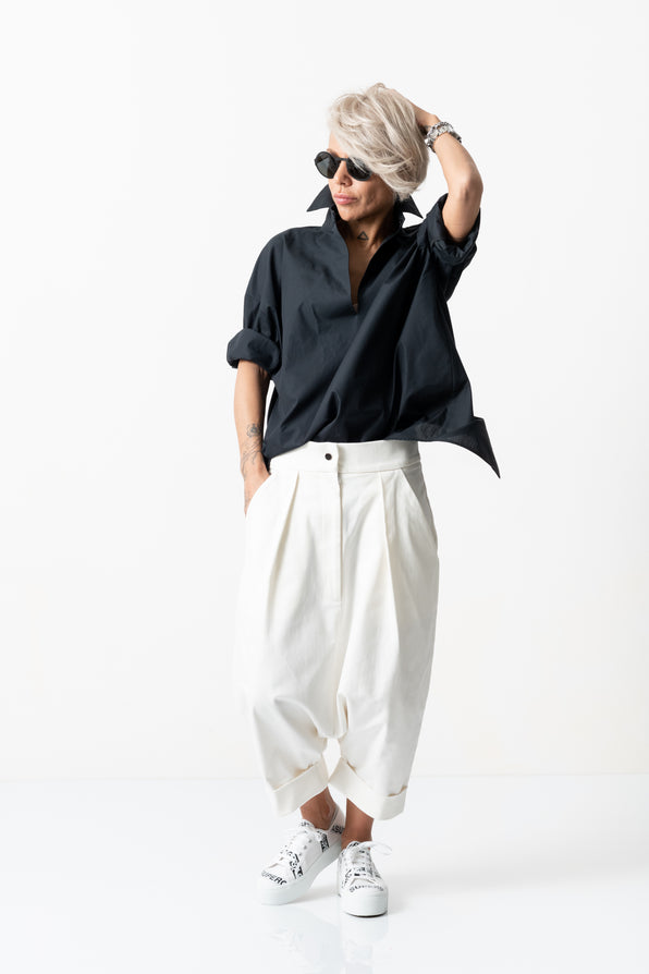 White Drop Crotch Casual Pants with Side Pockets