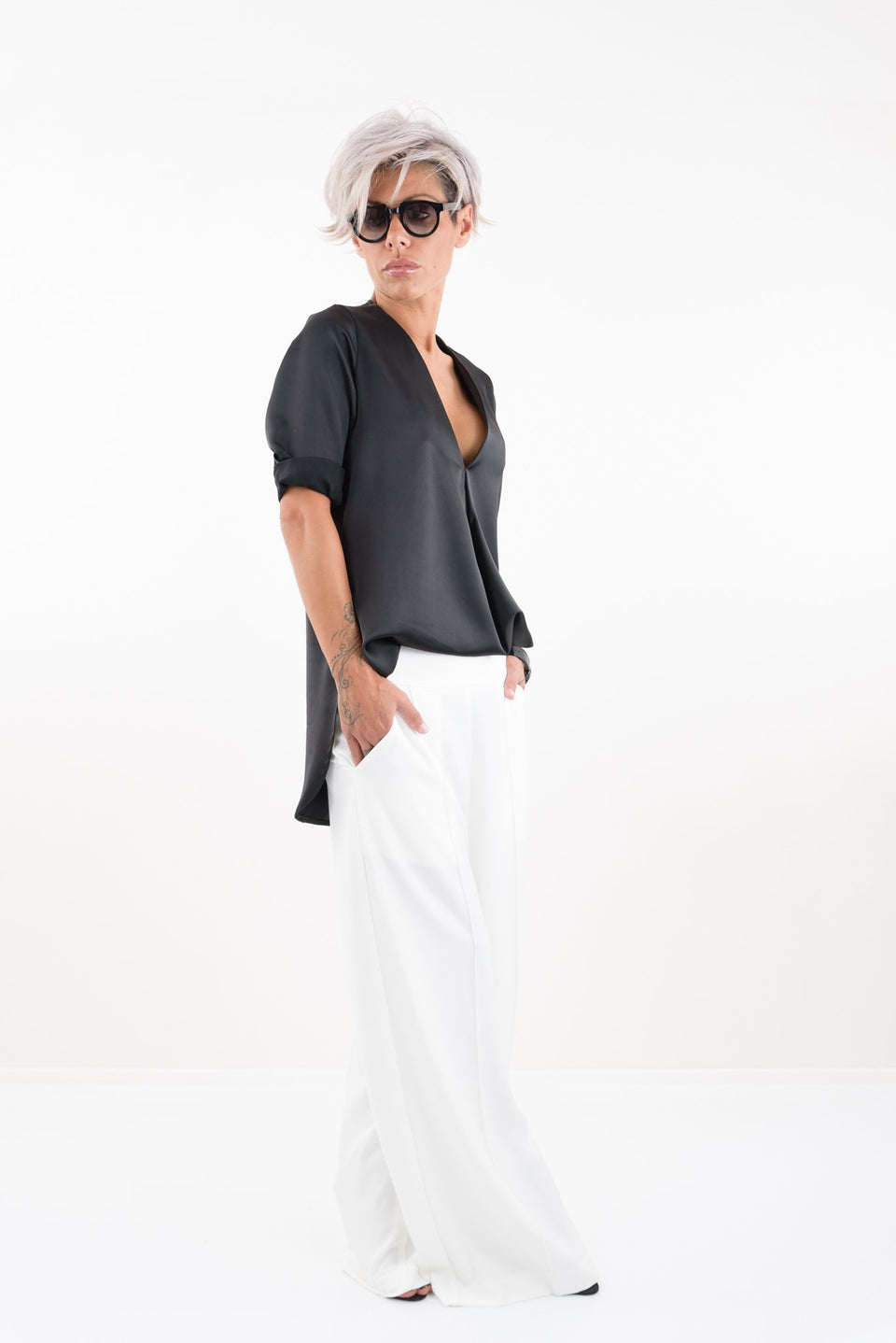 Black Fancy Tunic 7/8 Sleeves and V Neck - Clothes By Locker Room